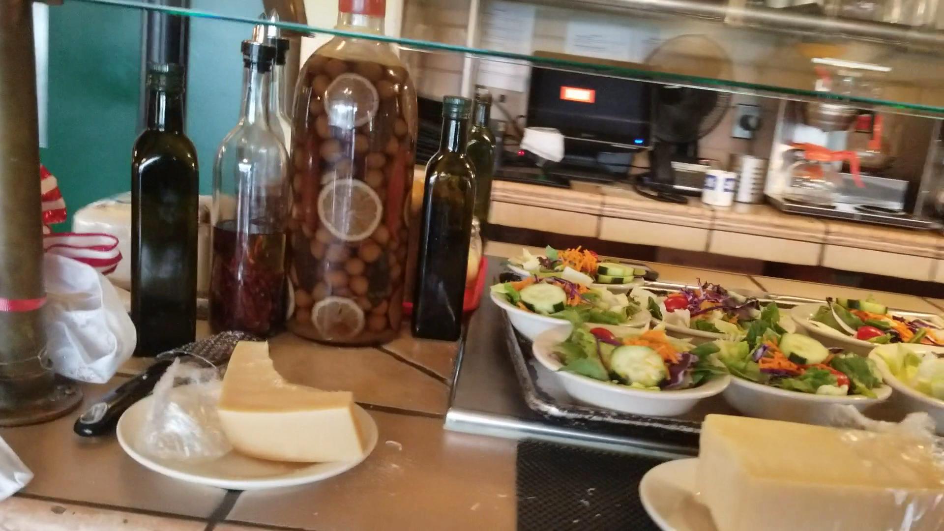Martinos Trattoria & Pizzeria